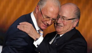 Franz Beckenbauer und Sepp Blatter verstanden sich jahrelang blendend