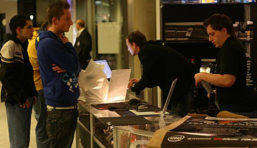 Die besten Bilder vom Intel-Friday-Night-Game in Bochum