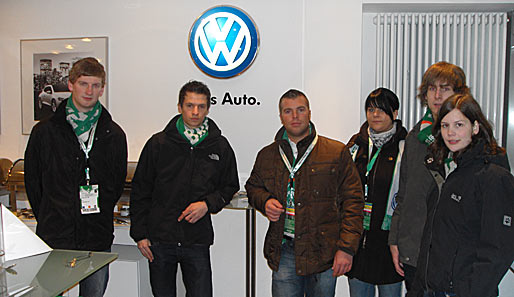 Die VW-Loge im Weserstadion: Die sechs Gewinner in Vorfreude auf das Spiel