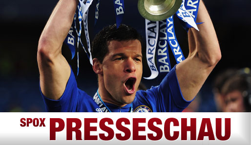 Ballack feiert den Titel mit Chelsea. Wechselt er jetzt zurück in die Bundesliga?