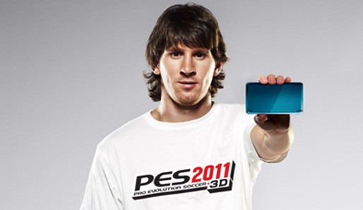Lionel Messi präsentiert den neuen Nintendo 3DS für den KONAMI PES 2011 auf den Markt bringt
