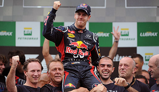 Sebastian Vettel (M.) wurde in der Kategorie "Laureus World Sportsman of the Year“ nominiert