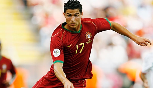 STAR: Seine Eltern waren nicht etwa Fußballfans der Selecao, sondern sympathisierten mit Ronald Reagon: Cristiano Ronaldo