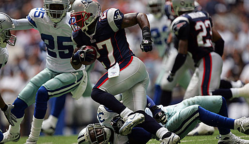 Week 6: Dallas Cowboys - New England Patriots 27:48. Ellis Hobbs rannte beim Kickoff-Return alle über den Haufen