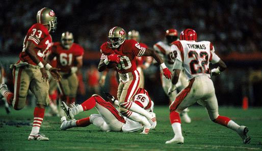 1989: Sekunden vor Ende liegen Jerry Rice (Mitte) und die 49ers noch gegen die Bengals zurück. Doch im letzten Drive gehen sie 92 Yards zum Touchdown