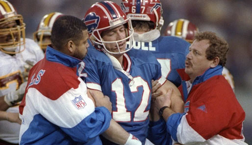 Es ist der Auftakt von vier Super-Bowl-Niederlagen in Folge. 1992 hat das Team von Quarterback Jim Kelly (Nr. 12) keine Chance gegen die Redskins