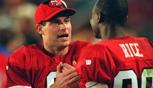 Das Dream-Team 1995: Steve Young (Links) und Jerry Rice führen die 49ers fast im Alleingang zum Titel. Young wirft sechs Touchdown-Pässe, Rice fängt drei