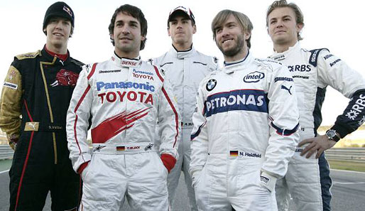 Die fünf deutschen Stammpiloten: Sebastian Vettel, Timo Glock, Adrian Sutil, Nick Heidfeld und Nico Rosberg (v.l.)