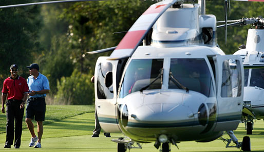 Wieso nicht mal per Hubschrauber auf den Golfplatz!