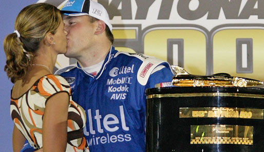 Küsschen für Newman von seiner Frau Krissy