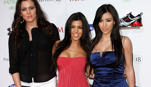 Schöner Besuch auch bei der MAXIM-Party: Die Schwestern Kardashian