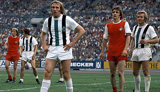 Um einen Titel ging es im Derby am 23.6.1973 in Düsseldorf. Die Borussia holte sich den DFB-Pokal mit einem 2:1 n.V. Das Spiel ging in die Geschichte ein...