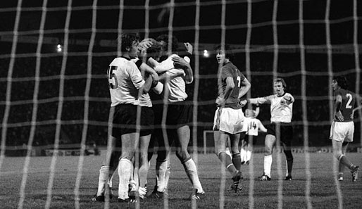 1976: Deutschland - Tschechoslowakei 3:5 nach Elfmeterschießen