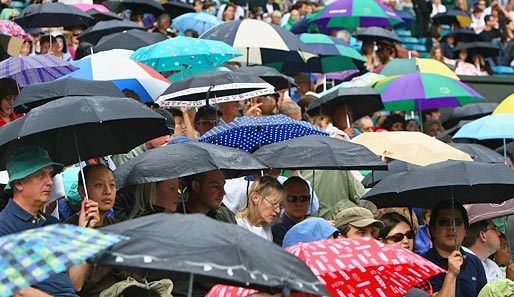 Tag 5 in Wimbledon brachte zum ersten Mal Regen. Endlich kamen die Schirme mal zum Einsatz