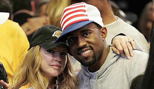 Fergie von den Black Eyed Peas ließ sich mit Rapper Kanye West ablichten