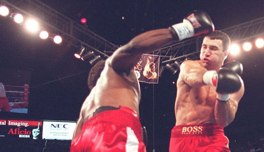 4. August 2001: WBO-Titelverteidigung gegen Charles Shufford
