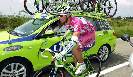 Topsprinter als Zuschauer - Teil drei: Daniele Bennati gewann beim Giro souverän das Maglia Ciclamino. Die Tour-Teilnahme musste der Italiener verletzt absagen