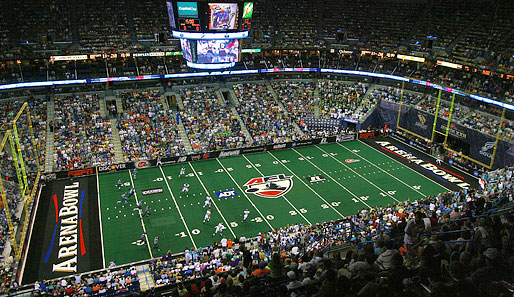 Willkommen in der ausverkauften New Orleans Arena: 17.244 Zuschauer wollen den Virgin Mobile ArenaBowl XXII der Arena Football League nicht verpassen