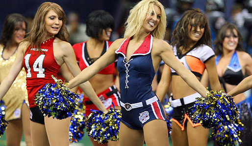 Und auch sie dürfen beim Endspiel natürlich nicht fehlen: Die heißesten Cheerleader der AFL-Teams
