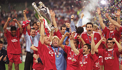 Der größte Erfolg: 2001 gewann der FC Bayern die Champions League. Oliver Kahn hielt gegen Valencia drei Elfmeter. Im gleichen Jahr wurden die Münchner auch deutscher Meister