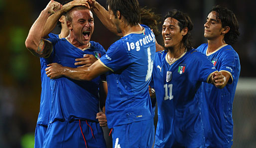 Italien - Georgien 2:0