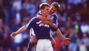 Im September 2000 schafft Schalke einen denkwürdigen Triumph und siegt mit 4:0 in Dortmund. Bis heute der höchste Auswärtssieg von S04 im Derby