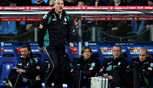 Bochum gegen Bremen 0:0 - Thomas Schaaf ist mit der Leistung seiner Mannschaft sichtlich unzufrieden