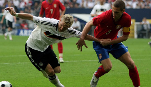 31.05.2008, GER - SRB 2:1: Einen harten Kampf lieferte sich die deutsche Elf beim 2:1-Sieg über Serbien