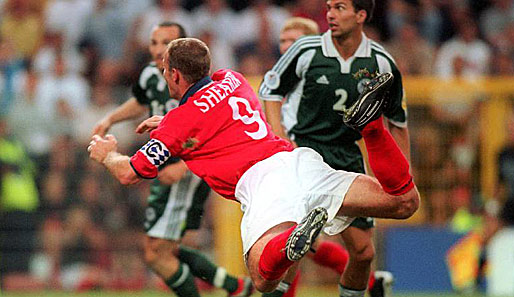 Alan Shearer sorgte für den 1:0-Siegtreffer, der am Ende jedoch wertlos war. Sowohl England als auch Deutschland schieden nach der Vorrunde aus