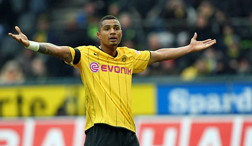 Borussia Dortmund - Bayer Leverkusen: Ratloser Prinz. Kevin-Prince Boateng feierte ein durchwachsenes Bundesliga-Debüt für Borussia Dortmund