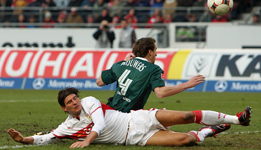 VfB Stuttgart - Borussia Mönchengladbach: Gomez blieb gegen Gladbach lange ohne Tor, machte spät aber noch das 2:0