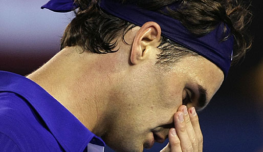 Im ersten Satz des Endspiels gegen Nadal war Federer oft nachdenklich