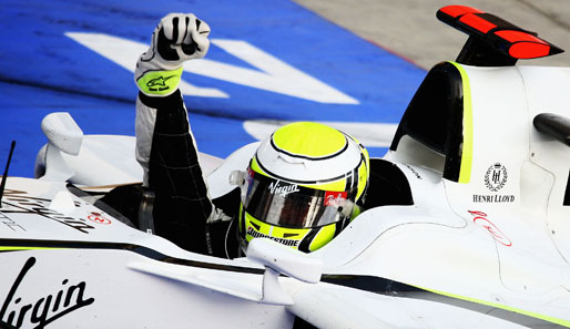Der Brawn-GP-Pilot gewinnt sein drittes Saisonrennen...