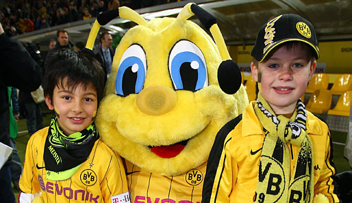 Den Dortmunder Verantwortlichen blieb bei deren Vereinsfarben wohl nur ein Tier zur Auswahl. Resultat: Die Dortmunder Biene Emma und Platz 7