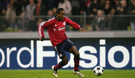 Zusammen mit Michael Ballack kam Ze Roberto 2002 zum FC Bayern, feierte dort bis zum Jahr 2006 drei Meisterschaften und drei Pokalsiege