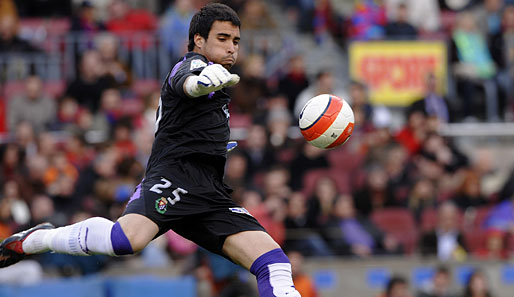 TOR: Sergio Asenjo, Spanien. Der 20-Jährige von Valladolid ist Spaniens größtes Keeper-Talent. Der nächste Casillas. Atletico will ihn
