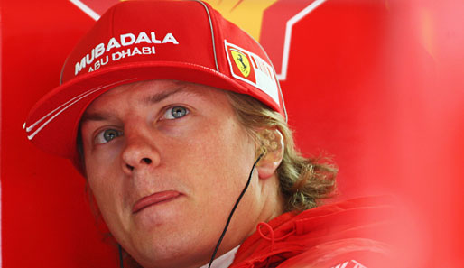 Kimi Räikkönen stellte seinen roten Flitzer auf Platz acht. Wie wärs mal wieder mit Haareschneiden, Kimi?