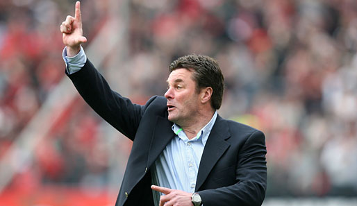 Der Trainer: Dieter Hecking (44) ist seit 2006 Trainer bei Hannover 96