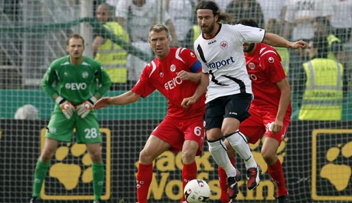 Kickers Offenbach - Eintracht Frankfurt 0:3: Ioannis Amanatidis ist nicht mehr Kapitän, sieht aber zumindest noch aus wie immer