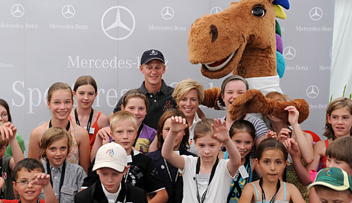 Beim Weltfest des Pferdesports in Aachen veranstaltete Mercedes-Benz die Aktion "Kids ask Pros". Gesprächspartner: Meredith Michaels-Beerbaum und Matthias Alexander Rath