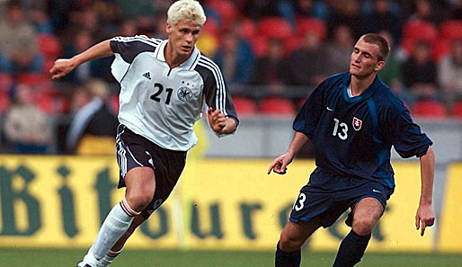 Sein erstes Länderspiel absolvierte Kehl - mit ungewohnter Haarpracht - am 29. Mai 2001 in Bremen beim 2:0 gegen die Slowakei.