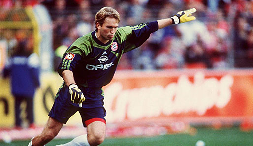 Sein erstes Bundesligaspiel für die Bayern machte er am 23. Oktober 1999 auf dem Betzenberg in Kaiserslautern. Dort blieb er ohne Gegentor...