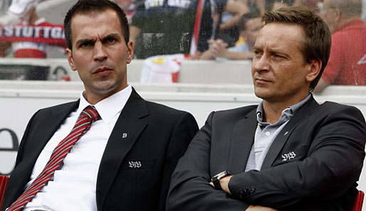 Zufriedenheit sieht anders aus: VfB-Trainer Markus Babbel (l.) mit Manager Horst Heldt