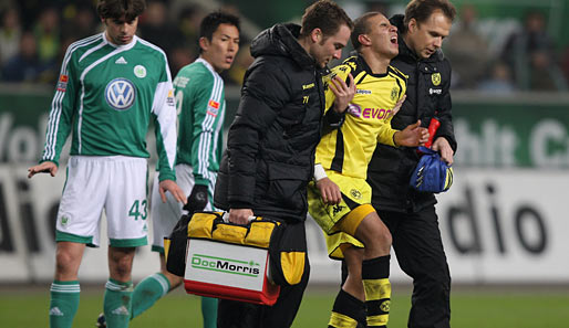 Einziger Wehrmutstropfen für Dortmund war, dass Zidan mit einer Risswunde am Schienbein ausgewechselt werden musste