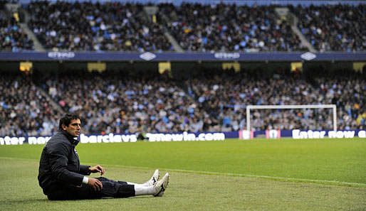 Roque Santa Cruz' Tage als Ersatzspieler bei Manchester City könnten gezählt sein. Espanyol Barcelona ist angeblich interessiert