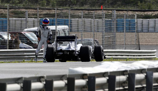 Probleme auch bei Rubens Barrichello. Der Williams-Pilot blieb mehrfach stehen