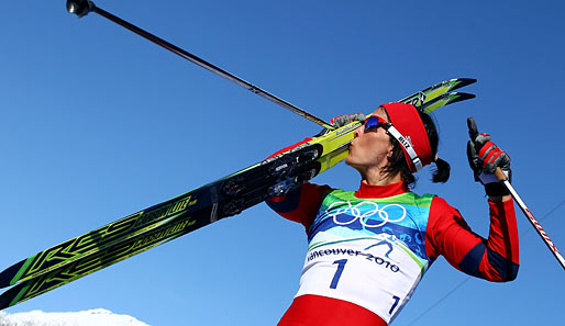 Die viermalige Weltmeisterin Marit Björgen lief beim Langlauf-Rennen der Damen als Erste über die Ziellinie