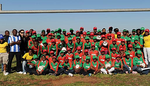 Ein Gruppenbild zum Abschied. Grassroot Soccer ist in Port Elizabeth ein voller Erfolg