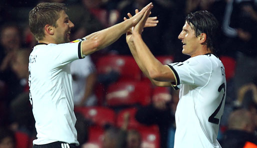 Zuvor hatte Gomez auf Anspiel von Thomas Hitzlsperger das Tor zum 1:0 für Deutschland erzielt