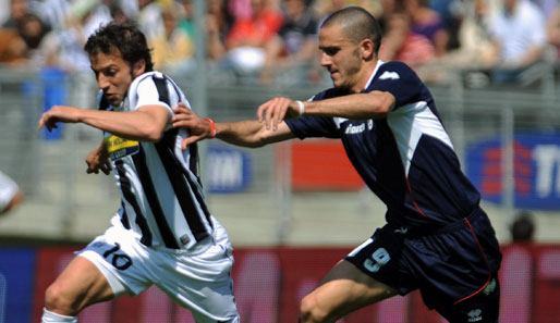 Vom Gegner zum Mitstreiter: Leonardo Bonucci (r.) kehrt AS Bari den Rücken und wechselt für 15,5 Millionen zu Juventus Turin, wo ihn Alessandro Del Piero schon erwartet
